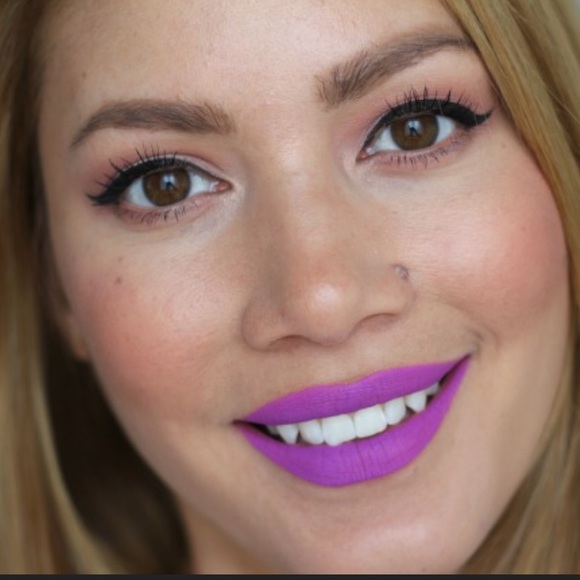 Stila | HP ⭐️ Stay All Day Liquid Lipstick Como - Picture 3 of 7